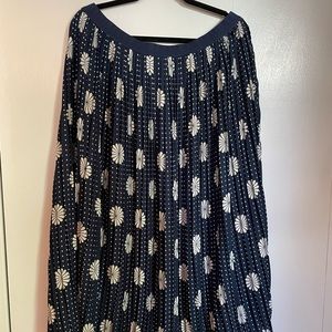 Modcloth Navy and White Floral Maxi Skirt